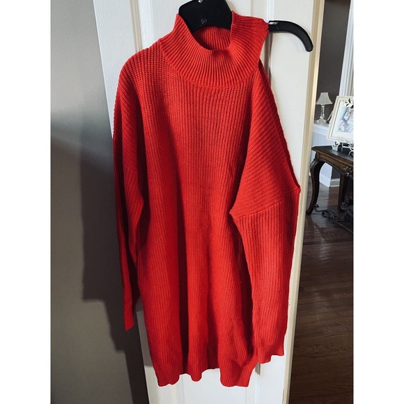 Kojooin Asymmetric Cold Shoulder Turtleneck‎ Sweater Dress Size Large NWT - Picture 2 of 6